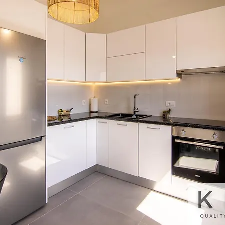 Platea Complex! Myrtos 1 Bed Apartment, Fteri Open Plan Studio! * Argostoli (Kefalonia)