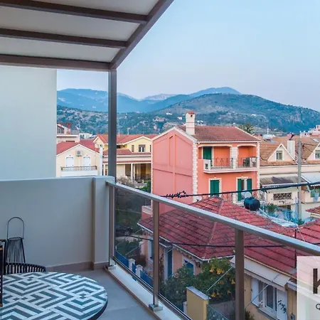 Platea Complex! Myrtos 1 Bed Apartment, Fteri Open Plan Studio! アルゴストリオン