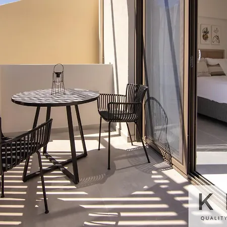 Platea Complex! Myrtos 1 Bed Apartment, Fteri Open Plan Studio! Argostoli (Kefalonia)